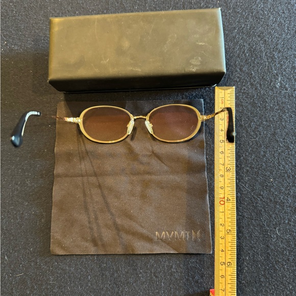 Stylish Gold Sunglasses by MVMT - Picture 7 of 8
